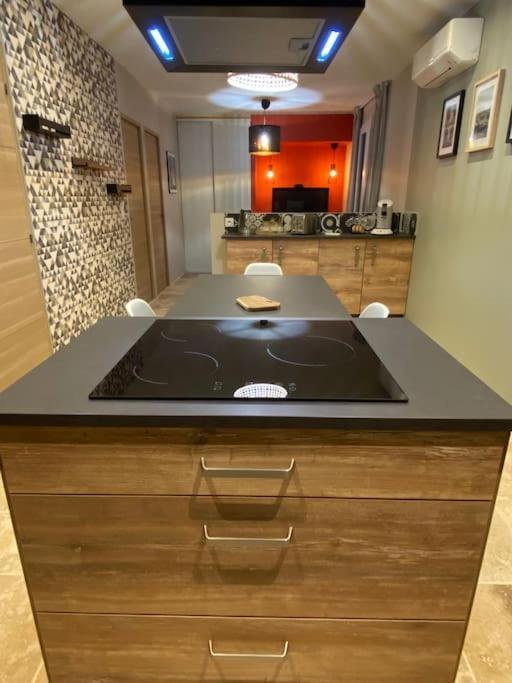 Apartamento Loft Pied De Coline Au Calme Ginasservis Exterior foto
