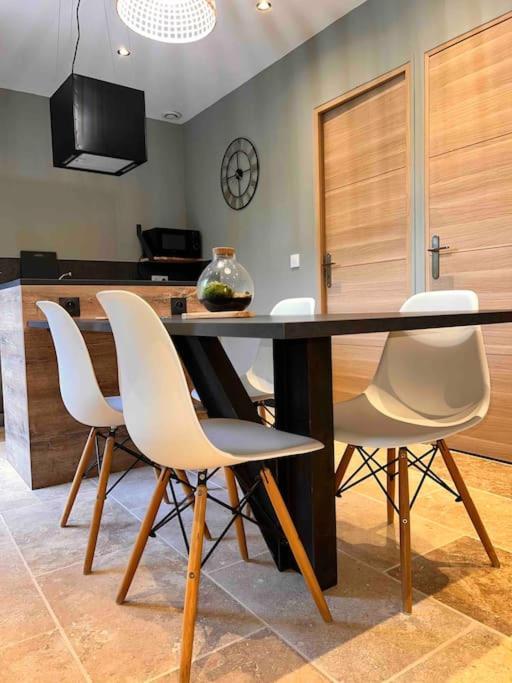 Apartamento Loft Pied De Coline Au Calme Ginasservis Exterior foto